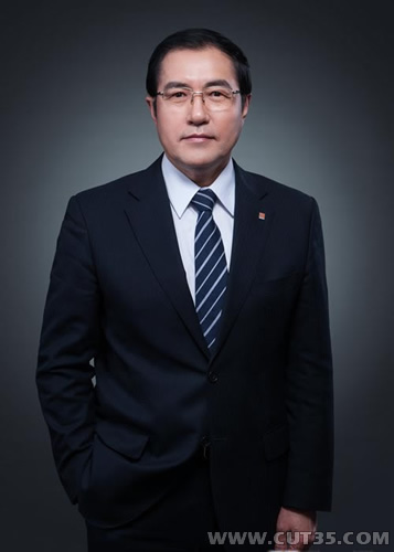 山崎马扎克：做智能化工厂的探索与实践者