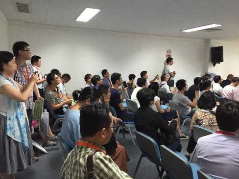 山特维克可乐满在“国际先进材料与工艺技术学会”（SAMPE）上分享了复材加工的先进技术和经验