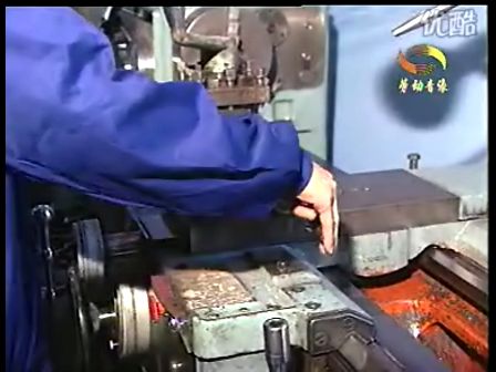 车工技能CD08-02车削三角形外螺纹 (1180播放)