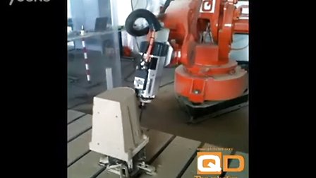 ABB 6400 s4c m97 5轴机器人 木材铣削加工 (1262播放)