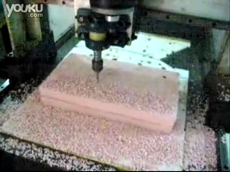 铣削熊仔 (445播放)