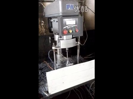 衢州市杰玛机械厂SKZ-20钻床加工深孔视频1 (434播放)