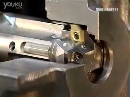 沃好特深孔槽加工刀具 (615播放)