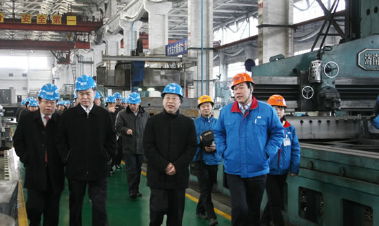 工信部副部长苏波到济二机床调研