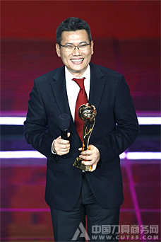 沈阳机床关锡友荣膺2012CCTV第十三届“中国经济年度人物”称号