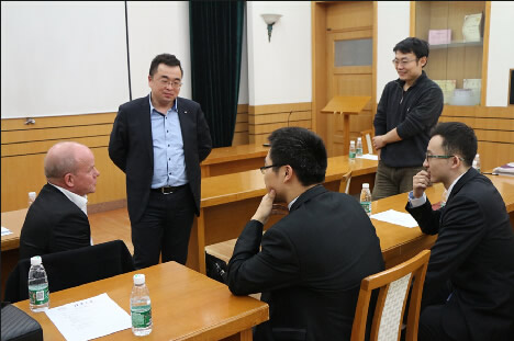 第八届“山高刀具奖学金”在清华颁发