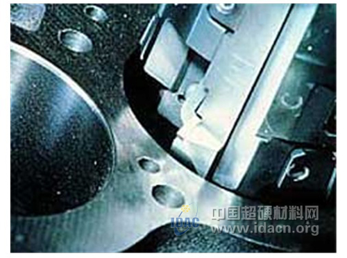 探讨新形势下刀具经销商的作用和运作