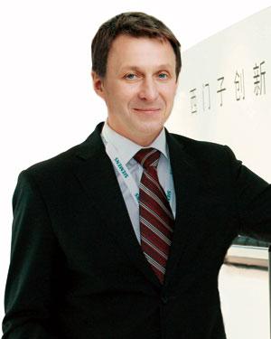 更接近用户