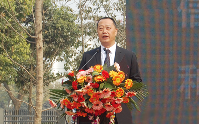 森泰英格：英姿勃发十五载 展翅翱翔新征程