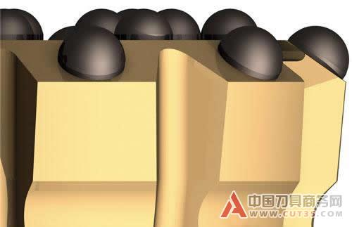 应对岩石工况 山特维克合金钻头性能优异