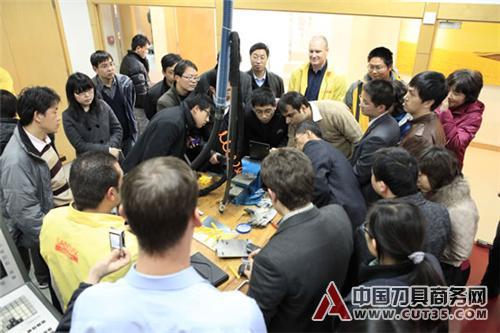 山特维克可乐满与北航联合举办航空航天工业复合材料高效加工技术研讨会