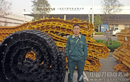瓦尔特为工程机械打造坚实的底盘