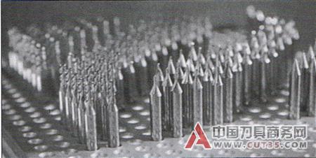 微小零件的精密加工呼唤微型刀具