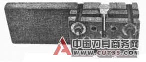金相试样切割夹具的改进